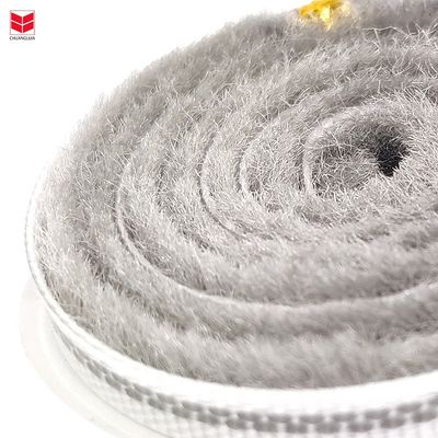 Σύγχρονο σχεδιασμό Πύλη αποσυνδέση σφραγίδας Πύλες παράθυρο στοίβες αυτοκίνητο κάτω μαλλί σαρώστε καιρικές συνθήκες σε μαύρο / γκρίζο / καφέ / λευκό / άλλα