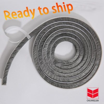 Σύγχρονο στυλ σχεδιασμού Πύλη και παράθυρο Wool Pile Weather Strip Sound Insulation Silicone Brush Seal Strip με ISO9001 2008