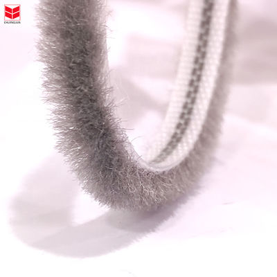 ISO9001 2008 Πιστοποιημένη ταινία βούρτσας Στρίβουσα πόρτα και παράθυρο Γούνα στοίβας Χρονική ταινία για ξύλινο παράθυρο με ύψος στοίβας 3-25mm